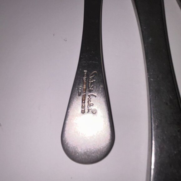 Robert Welch Pendulum Stainless Steel Assorted Dinner Knives Satin Frosted - Picture 8 of 15